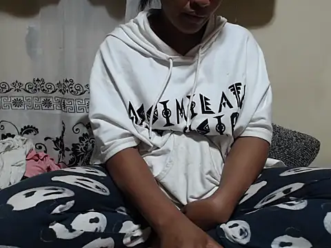 Linda sexy online show from September 2025 03:39:02 PM