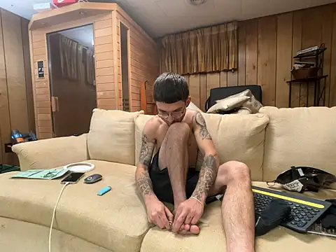 hungkubenski online show from November 2025 09:33:02 AM