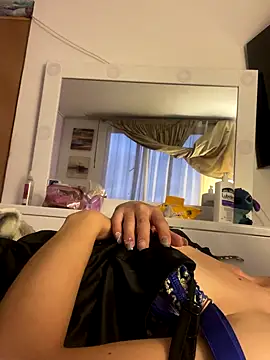 peiton steele7 online show from December 2024 10:56:01 PM