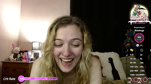 Snapshot of EllieeRose chatting on December 2024 08:36:01 PM EllieeRose online show from December 2024 08:36:01 PM