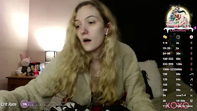 Snapshot of EllieeRose chatting on January 2025 06:41:02 AM EllieeRose online show from January 2025 06:41:02 AM