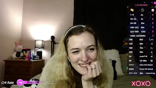 Snapshot of EllieeRose chatting on March 2025 12:21:02 AM EllieeRose online show from March 2025 12:21:02 AM