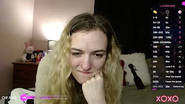Snapshot of EllieeRose chatting on March 2025 09:31:02 AM EllieeRose online show from March 2025 09:31:02 AM