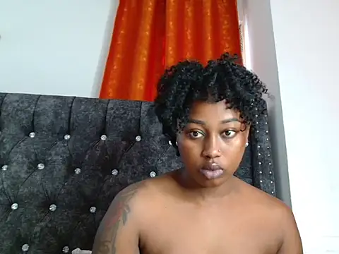 Miss hot candy online show from April 2026 04:30:02 AM