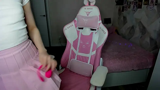 Snapshot of Passionate_Angels chatting on November 2025 11:14:02 PM Passionate Angels online show from November 2025 11:14:02 PM