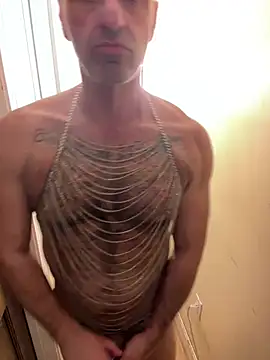 Snapshot of DaddySnowXX chatting on March 2025 01:21:02 AM DaddySnowXX online show from March 2025 01:21:02 AM