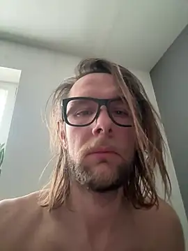 Snapshot of Lola-Berry chatting on February 2025 07:42:02 AM Lola-Berry online show from February 2025 07:42:02 AM