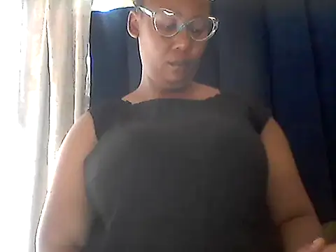 NippleMilkXx online show from October 2025 06:36:02 AM