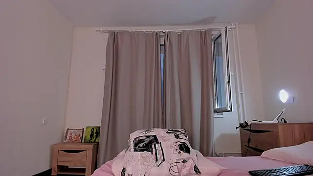 kate doroty online show from December 2024 01:13:01 PM