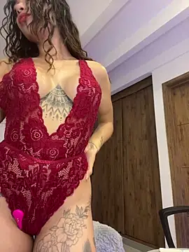Snapshot of CharlotteRouseVIP chatting on January 2025 12:24:01 AM CharlotteRouseVIP online show from January 2025 12:24:01 AM