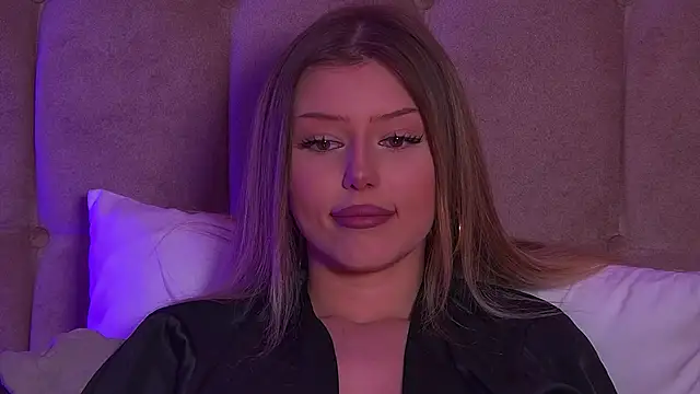 LiliaBianka online show from February 2025 03:43:02 PM