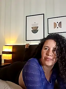 Snapshot of Valeria__soler chatting on February 2025 05:58:01 PM Valeria soler online show from February 2025 05:58:01 PM