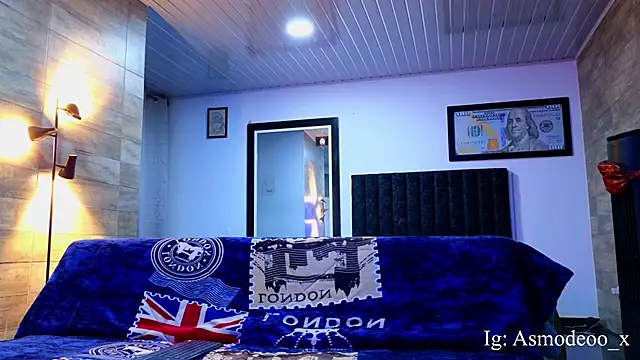 Snapshot of AsmodeoCox chatting on September 2025 06:13:01 AM AsmodeoCox online show from September 2025 06:13:01 AM
