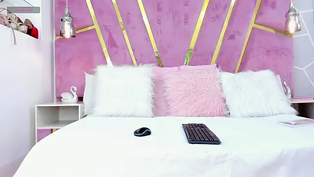 LeeMei  online show from January 2025 07:42:01 PM