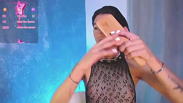 sofiaa grey  online show from December 2024 01:21:01 PM