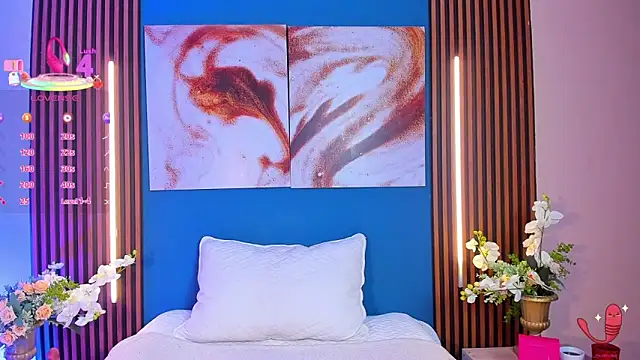 sofiaa grey  online show from September 2025 12:49:01 PM