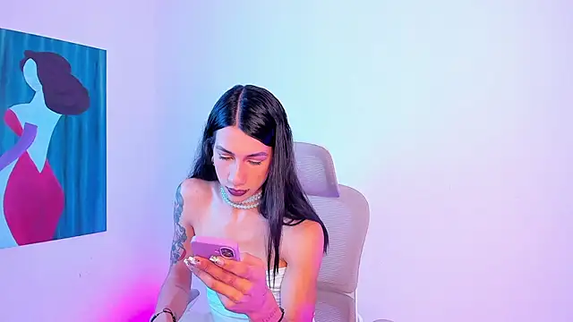 sofiaa grey  online show from July 2026 01:19:01 PM