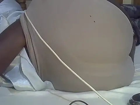 pretty alma20 online show from March 2026 06:47:01 PM