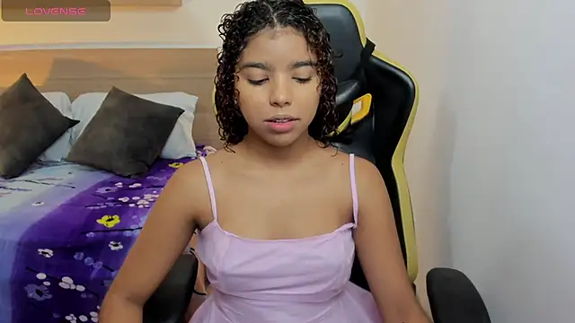 aurora rodriguez online show from January 2025 12:11:02 PM