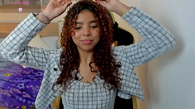 aurora rodriguez online show from February 2025 03:10:02 AM