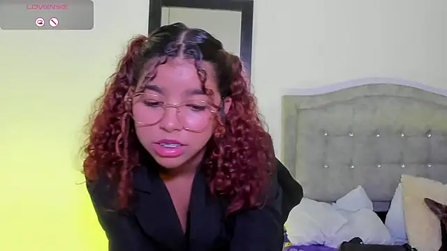 aurora rodriguez online show from March 2025 06:53:01 AM