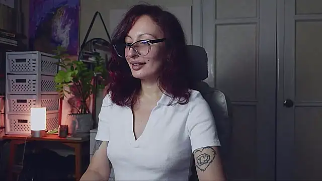 Snapshot of _owner chatting on January 2025 10:52:02 AM owner online show from January 2025 10:52:02 AM