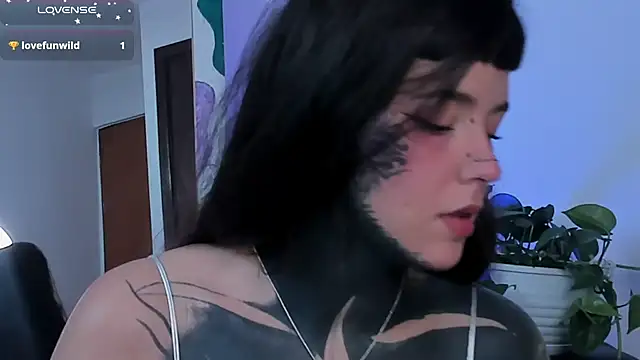 SylveonFox online show from March 2025 01:59:02 PM