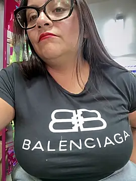 Sol biglips online show from December 2024 09:09:02 PM