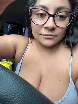 Sol biglips online show from April 2026 09:39:33 PM