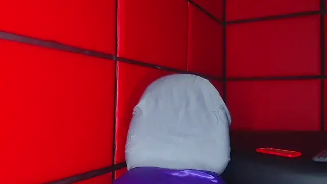 Haileybieberr online show from January 2025 07:43:01 PM