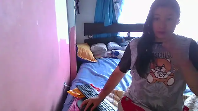 jhonson-agata online show from February 2026 06:35:01 PM