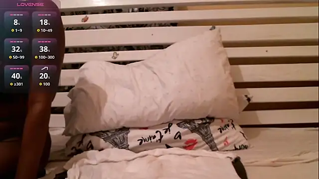 black sexy queen online show from October 2025 08:18:01 PM