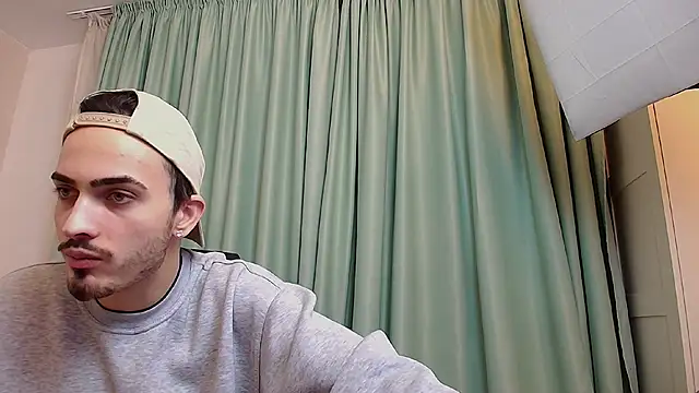 Snapshot of BrandonTate chatting on December 2024 03:59:02 PM BrandonTate online show from December 2024 03:59:02 PM