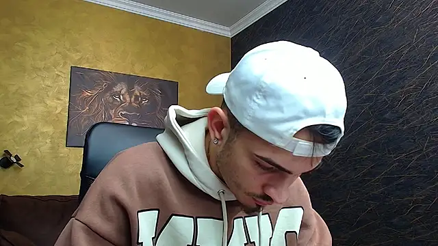 Snapshot of BrandonTate chatting on February 2025 12:03:02 PM BrandonTate online show from February 2025 12:03:02 PM