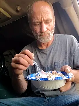 FloppyPickle4u online show from February 2025 07:05:02 PM