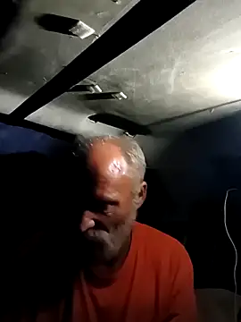 FloppyPickle4u online show from March 2026 12:32:01 PM