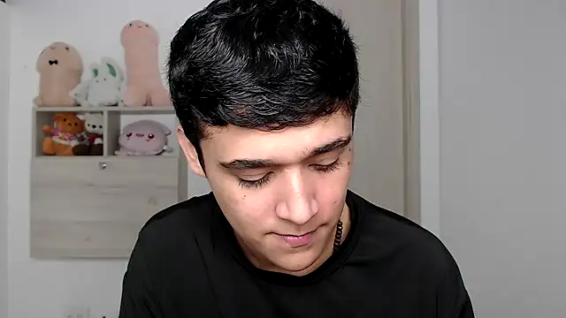 kaiine190 online show from December 2025 09:39:02 AM