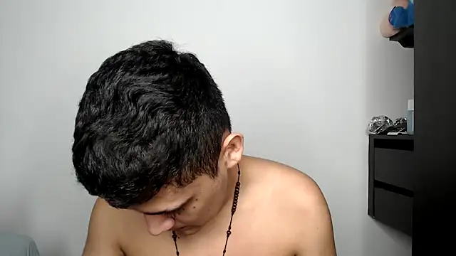 kaiine190 online show from March 2026 07:35:02 AM