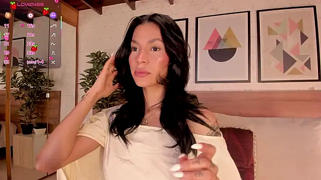 LunaRuso online show from March 2026 07:17:01 PM