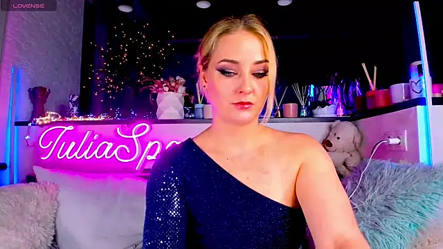 Snapshot of _JuliaSpace_ chatting on December 2024 07:54:02 PM JuliaSpace online show from December 2024 07:54:02 PM