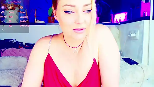 JuliaSpace  online show from May 2026 05:31:02 PM