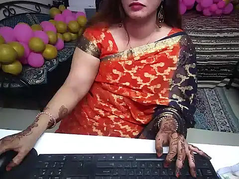 Arushisingh8888 online show from December 2024 01:00:02 PM