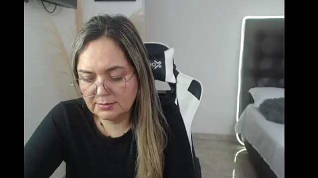 samy vsn online show from October 2025 04:48:02 PM