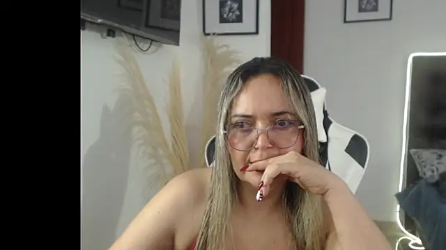 samy vsn online show from October 2025 06:07:02 PM