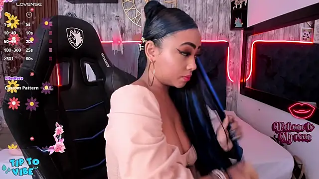 Snapshot of Neko_Misaki chatting on December 2024 12:28:01 PM Neko Misaki online show from December 2024 12:28:01 PM