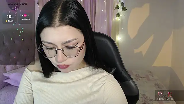 mily thomson b  online show from July 2026 11:51:01 PM