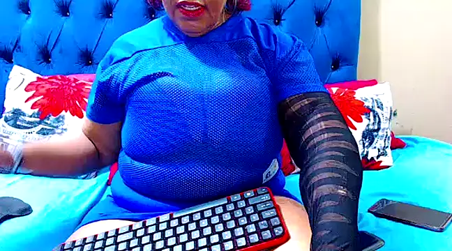 Snapshot of ebonycandy10 chatting on February 2025 12:06:02 PM ebonycandy10 online show from February 2025 12:06:02 PM