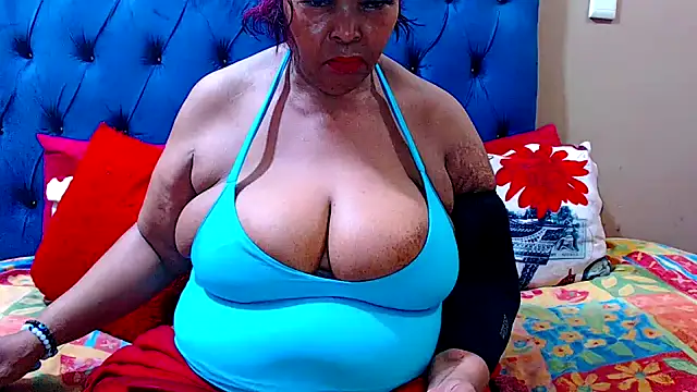 Snapshot of ebonycandy10 chatting on March 2025 11:04:01 PM ebonycandy10 online show from March 2025 11:04:01 PM