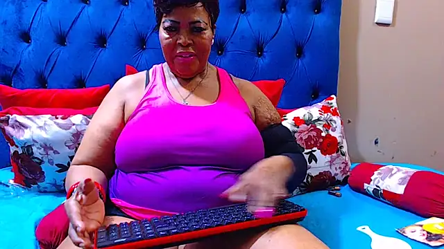 Snapshot of ebonycandy10 chatting on September 2025 03:39:02 AM ebonycandy10 online show from September 2025 03:39:02 AM