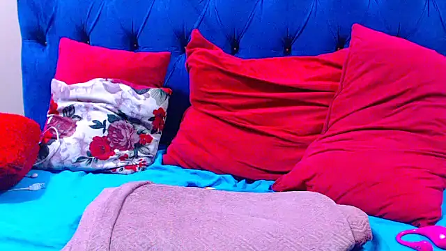 ebonycandy10 online show from April 2026 07:07:02 PM